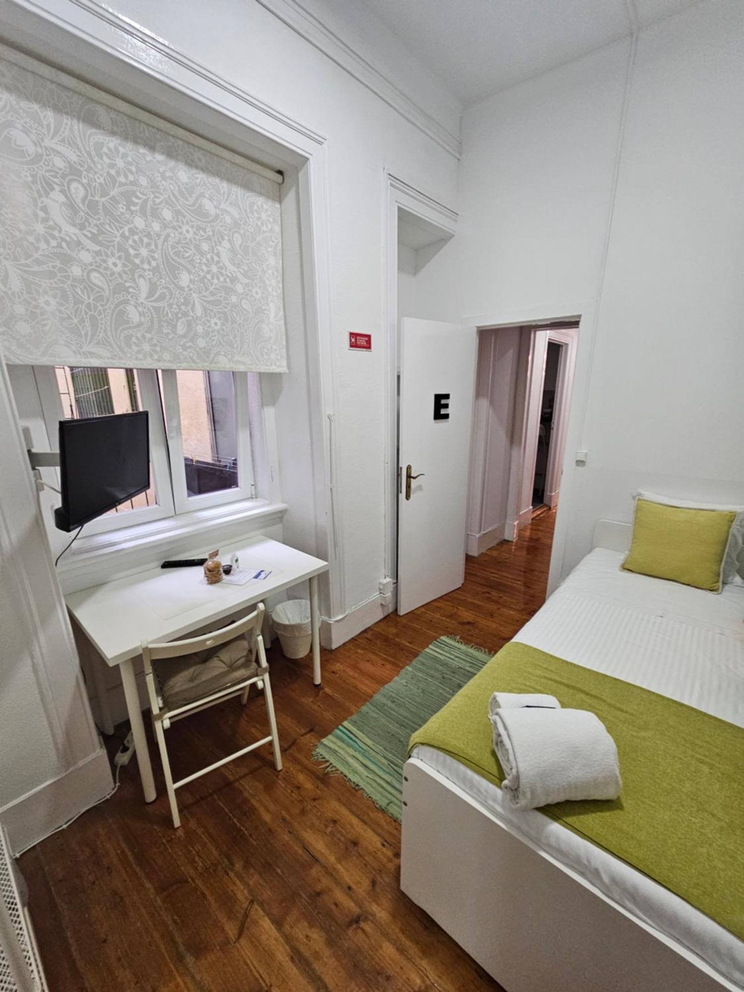 Almirante Guesthouse Lisboa Phòng bức ảnh