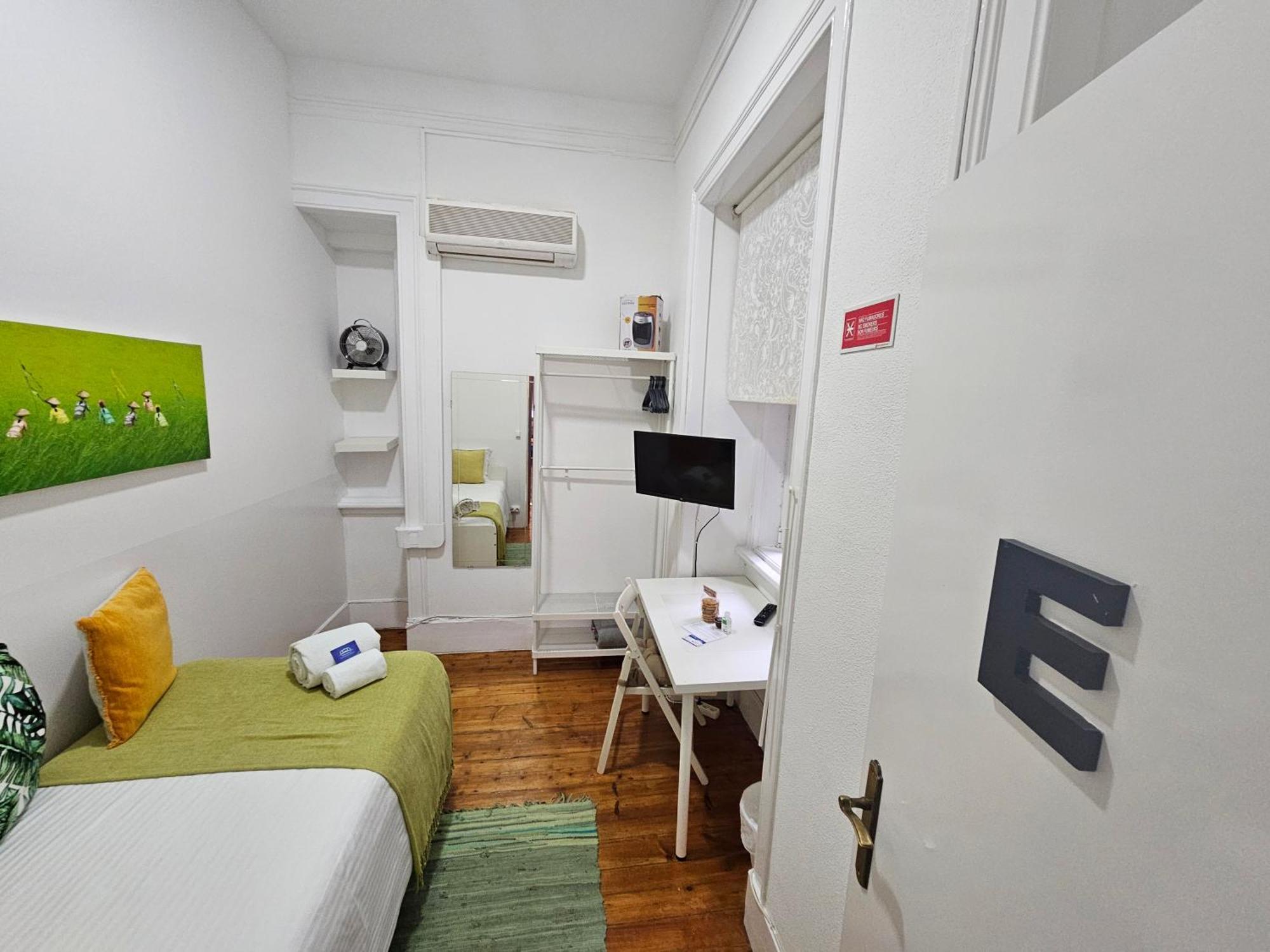 Almirante Guesthouse Lisboa Phòng bức ảnh